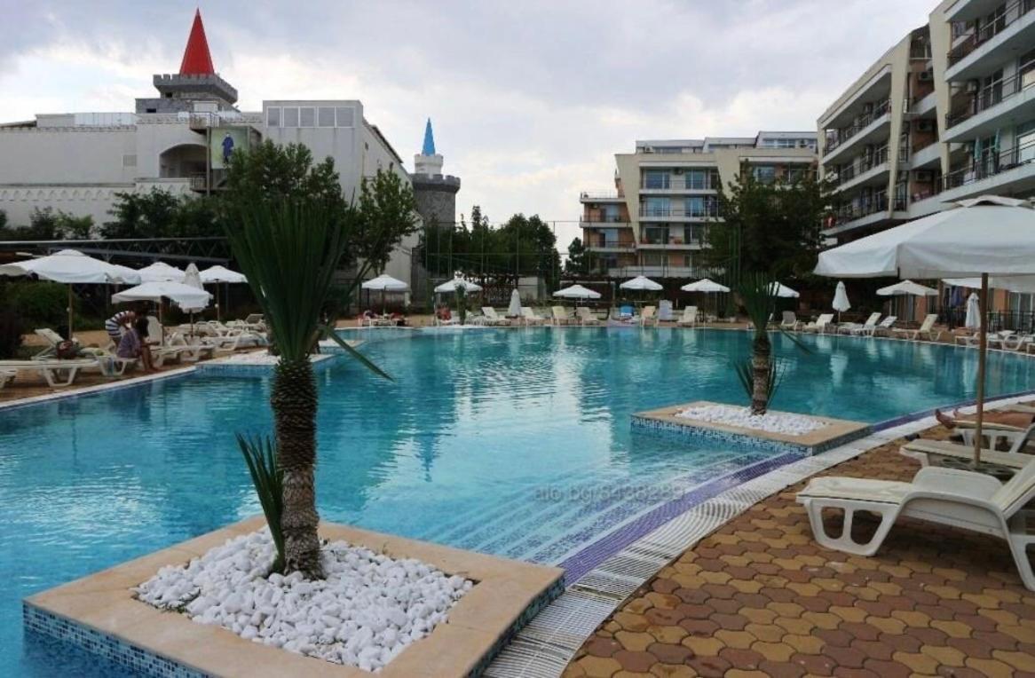 Grand Kamelia Holiday Complex Napospart Kültér fotó