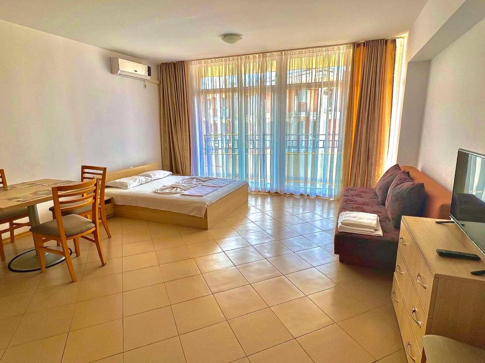 Grand Kamelia Holiday Complex Napospart Kültér fotó