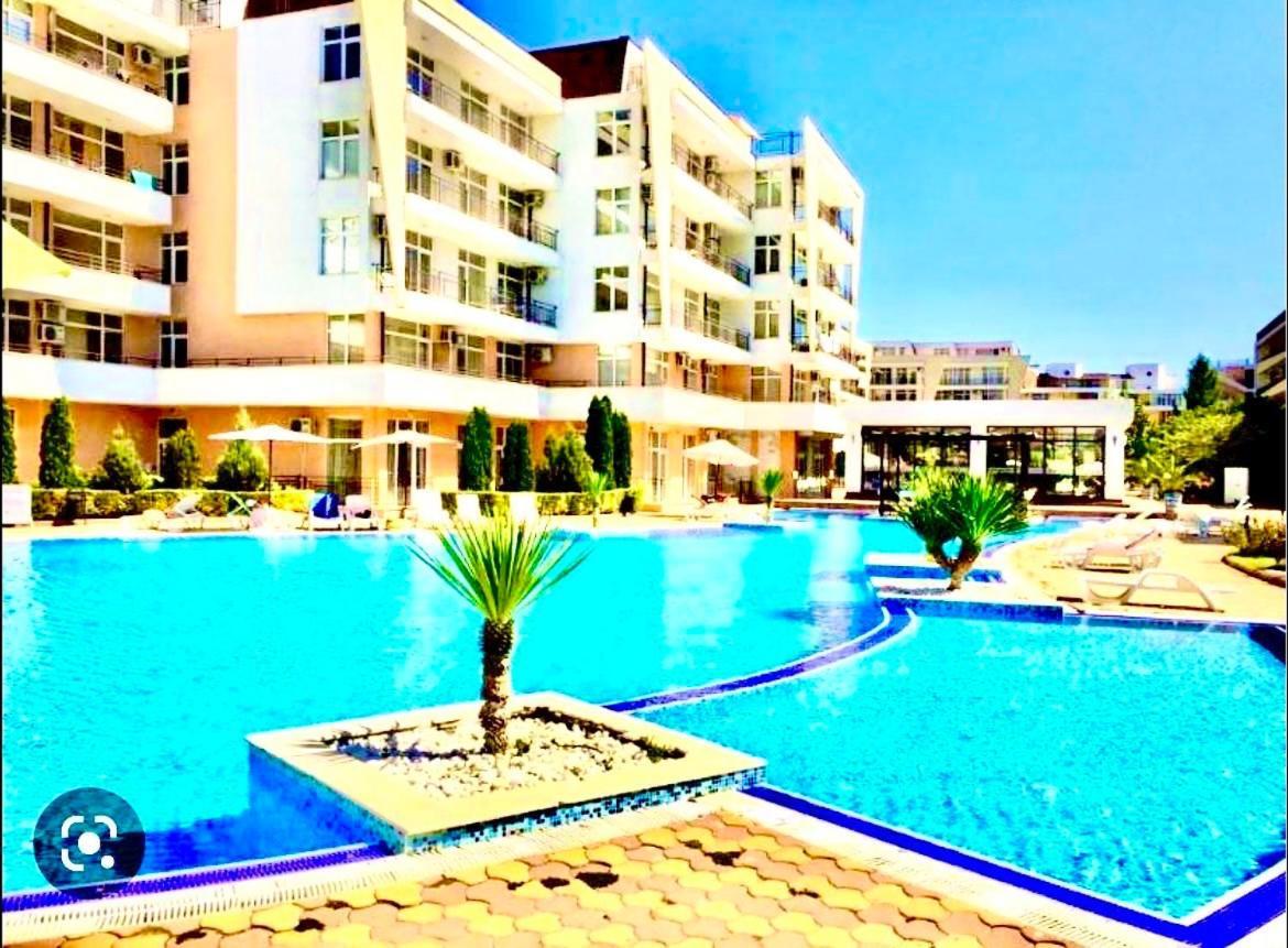 Grand Kamelia Holiday Complex Napospart Kültér fotó