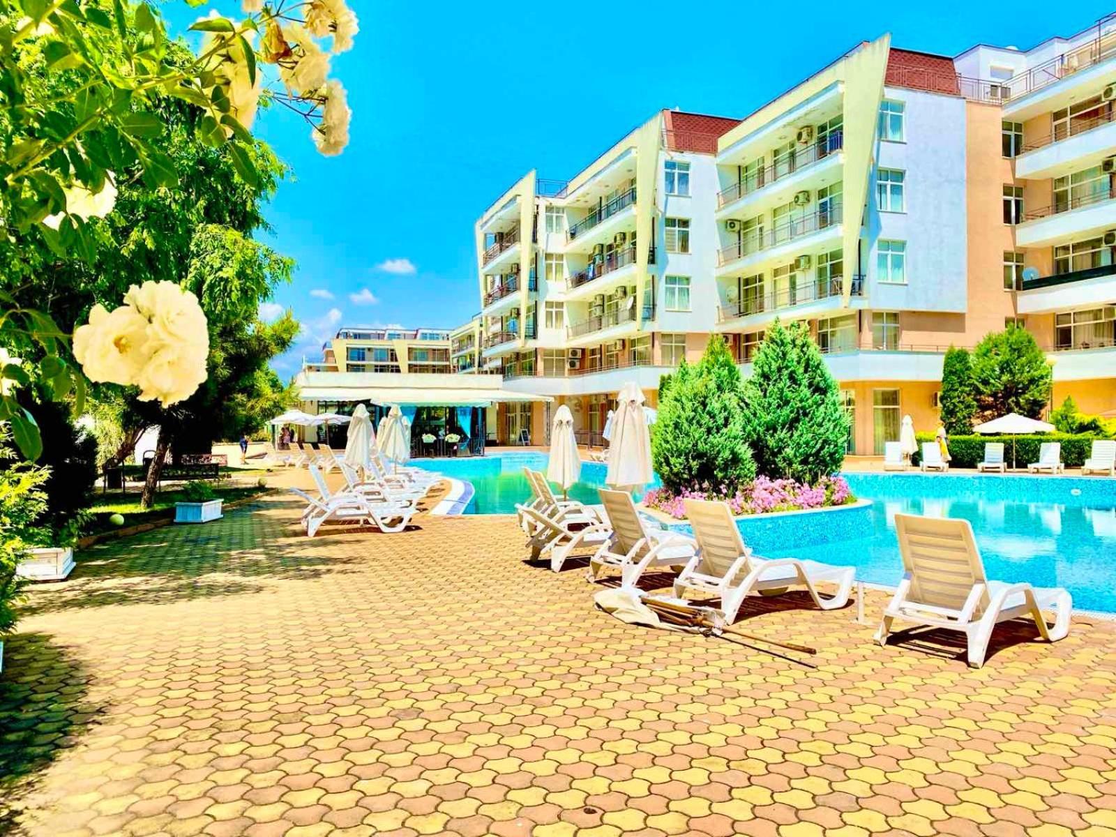 Grand Kamelia Holiday Complex Napospart Kültér fotó