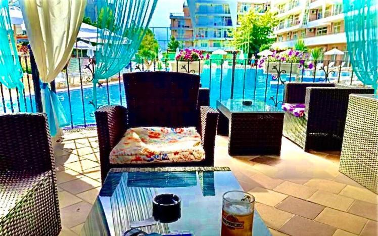 Grand Kamelia Holiday Complex Napospart Kültér fotó